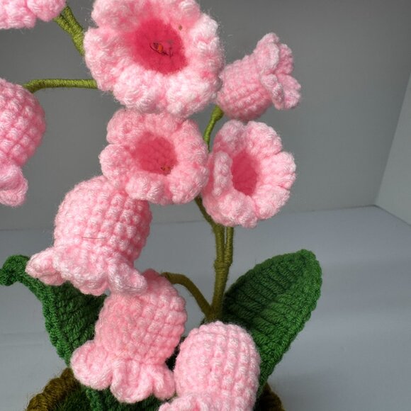 Lily of The Valley Crochet Flower that Lights up, Posable - Picture 5 of 11